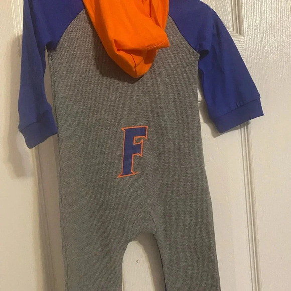 Florida Gators Hooded Romper - Picture 4 of 7